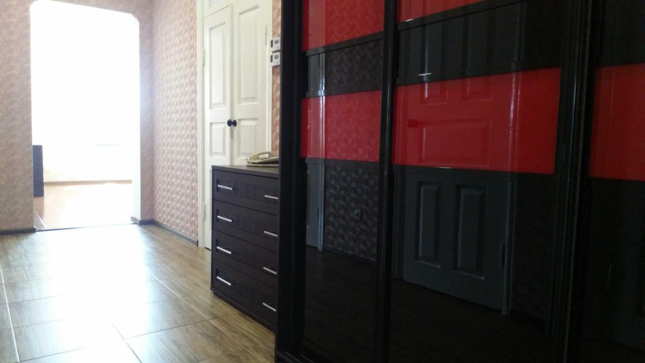 Separate Room Homestay In A Private House, Facilities Shared With Owner Berdicsiv Kültér fotó